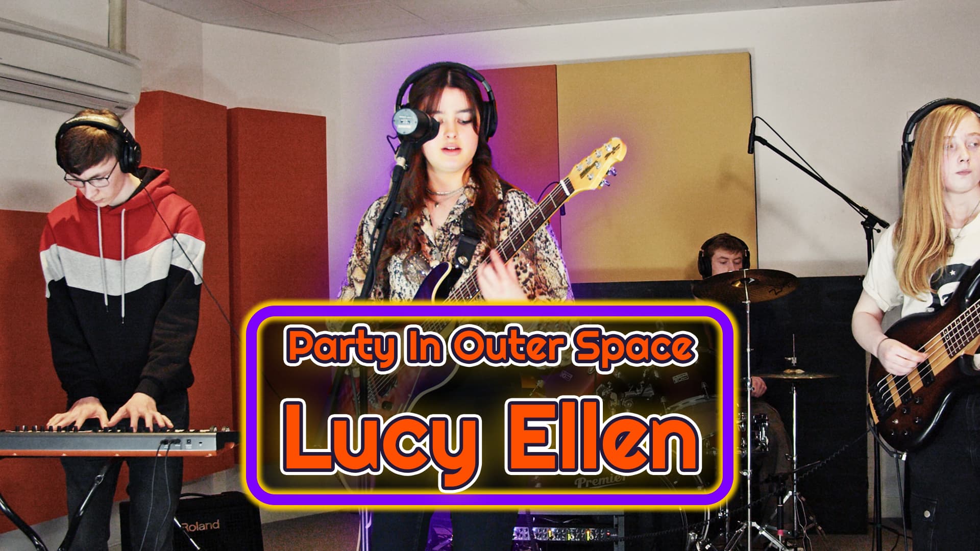 Party In Outer Space - Lucy Ellen (Tiny Mammoth Live Lounge)